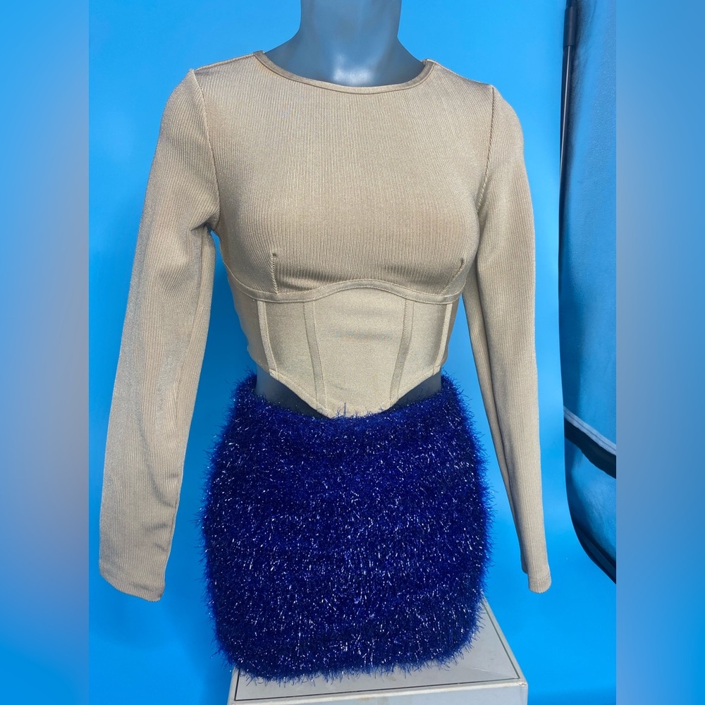 Spandex gold top and stretch royal shirt sold together.